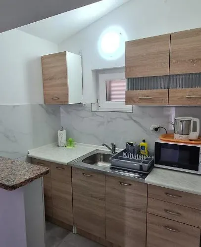 Appartement Nemcic 2 *